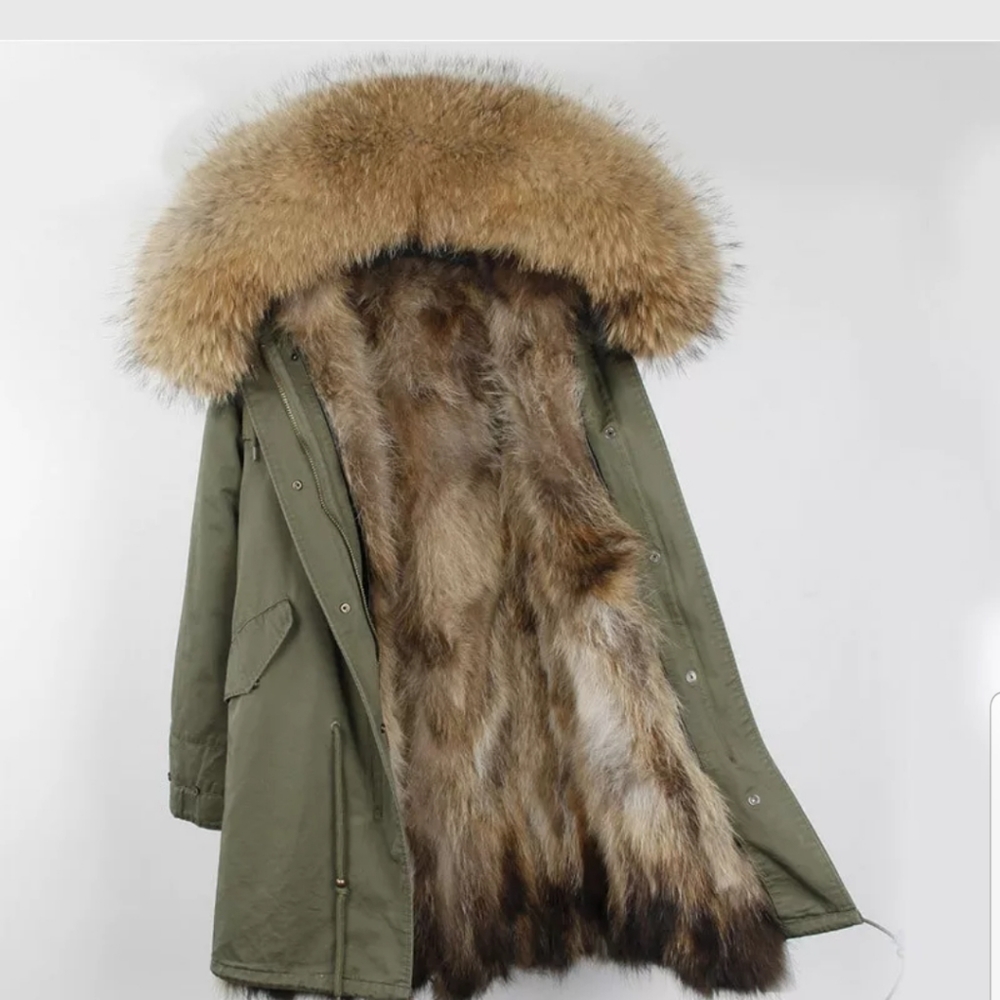 Iso raccon jacket...